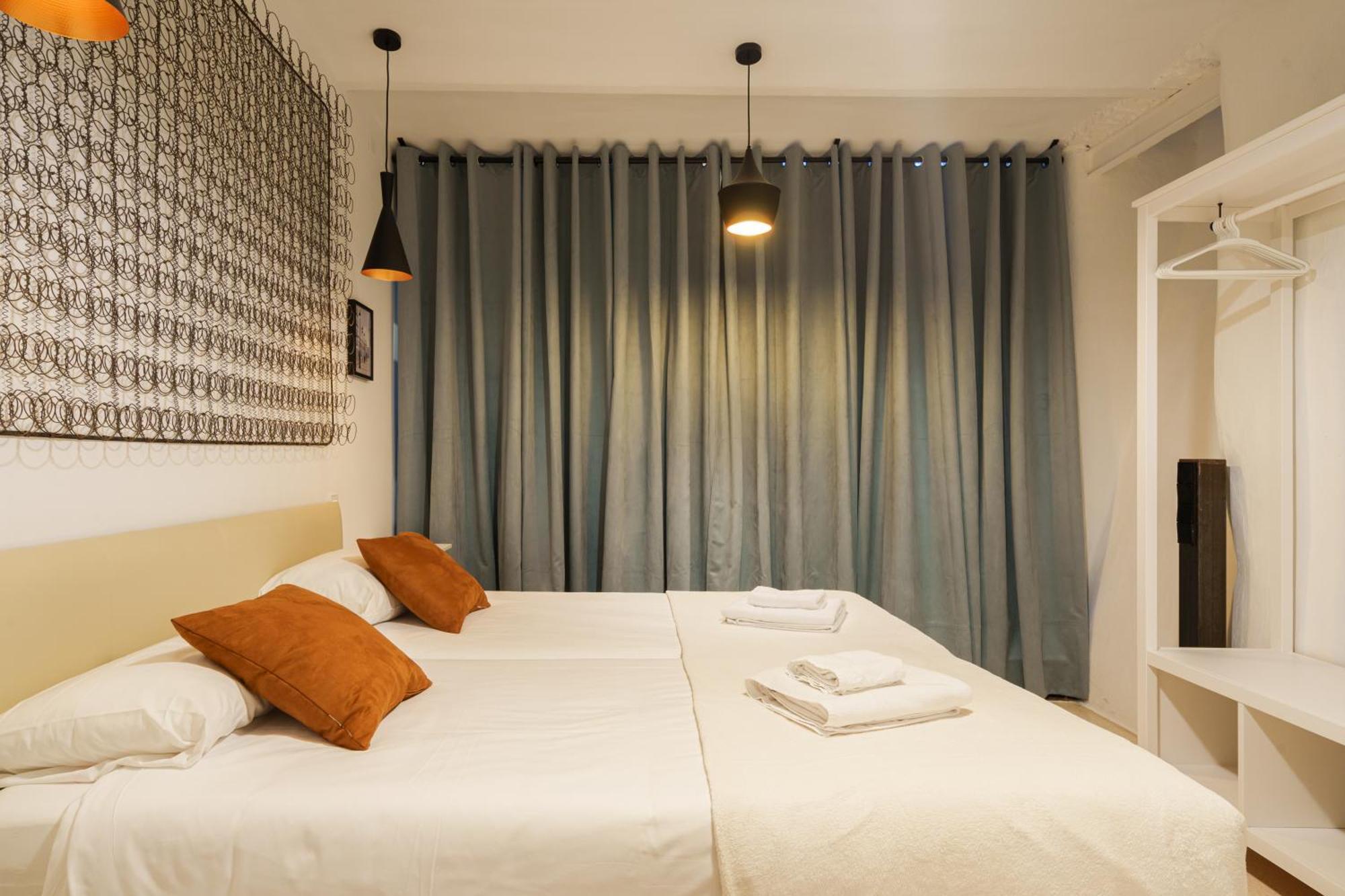 מדריד Cozy Loft Embajadores, 2Rooms 2Bathrooms מראה חיצוני תמונה